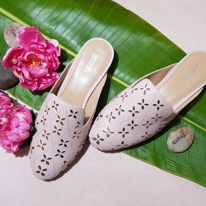 MICHAEL KORS NATASHA SLIDE LASERED LEATHER 6M NIB